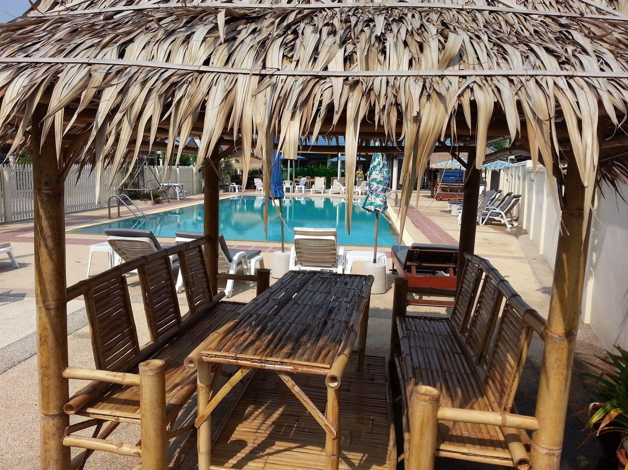 Donkey'S Rest Hotel Hua Hin Exterior photo